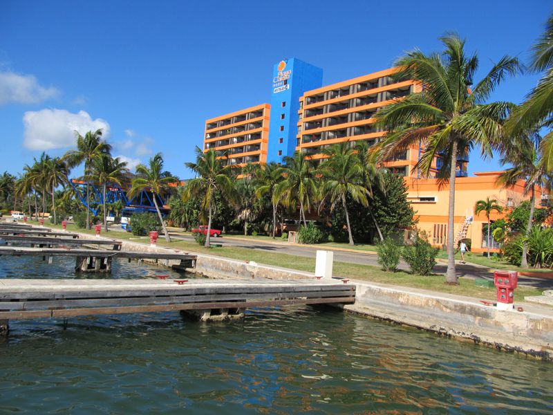 Hotel Playa Caleta
